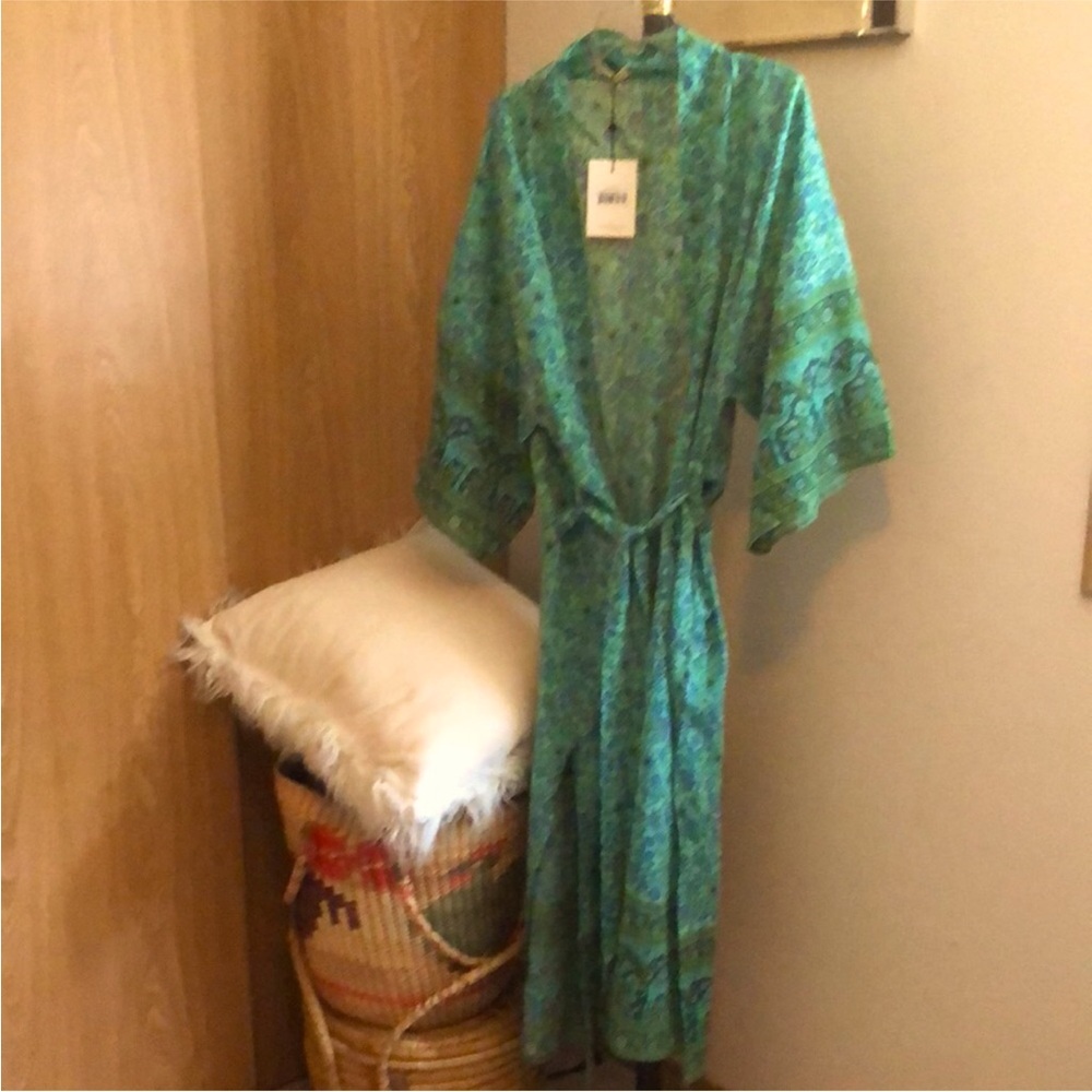 Spell & The Gypsy Collective Sundown kimono /Robe M/L New! - Picture 5 of 13